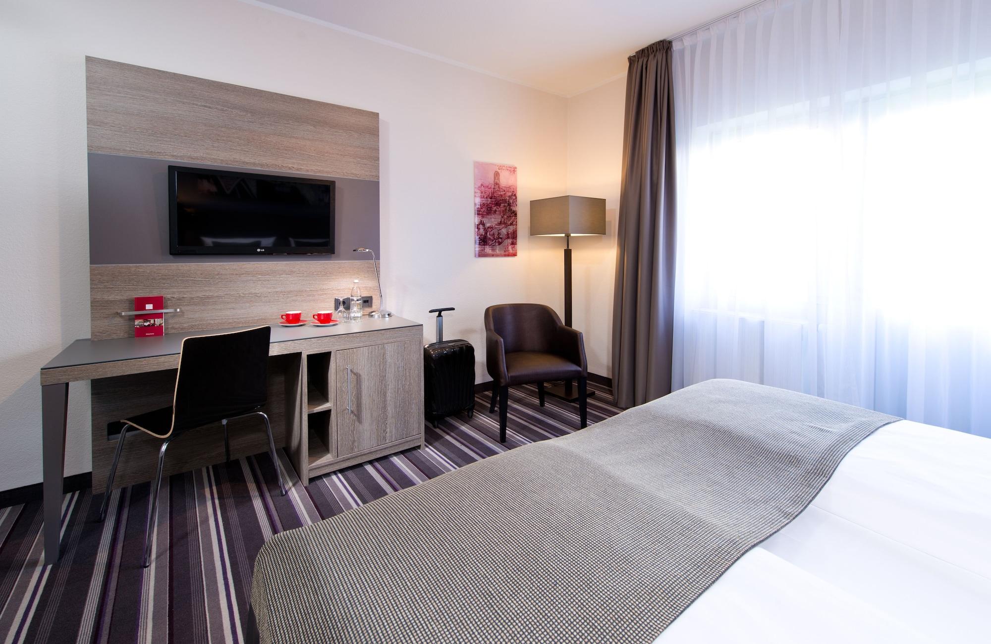 Leonardo Hotel 3*