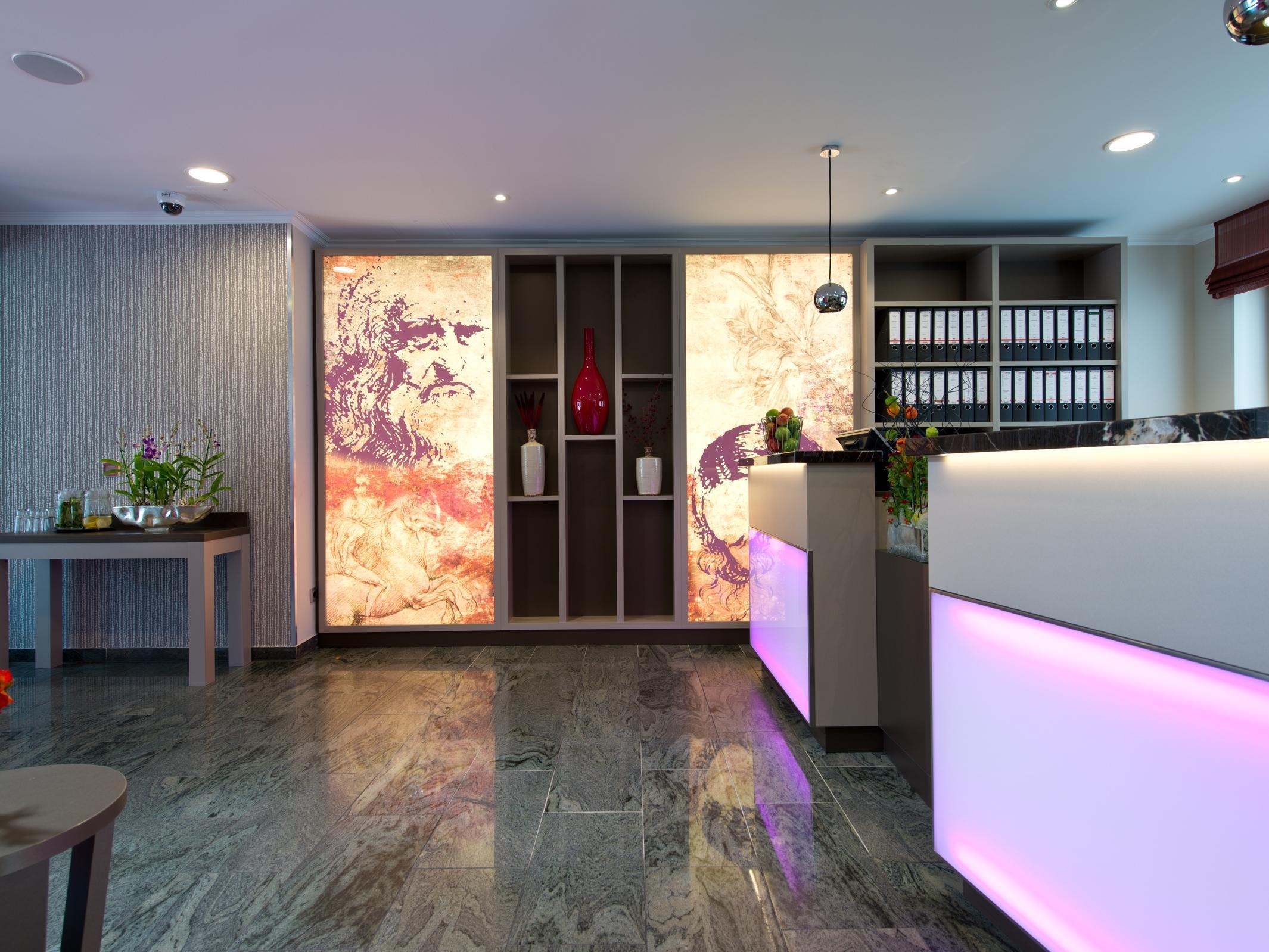 Hotel Leonardo