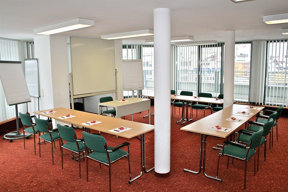 Leonardo Hotel