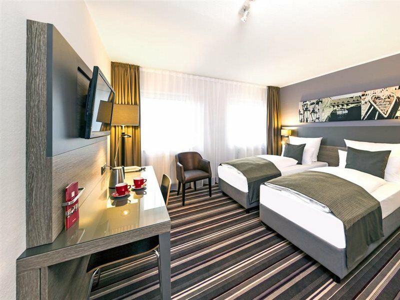 Leonardo Hotel